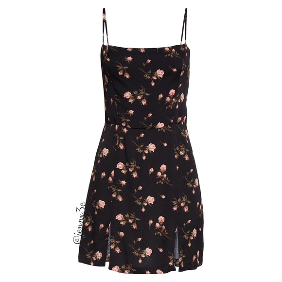 ❌[SOLD]❌Reformation Babe Dress || Romy - Picture 16 of 16